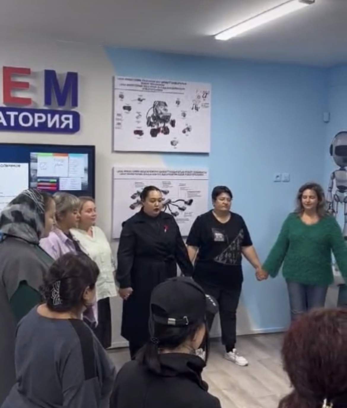 “Ата-аналар жиналысы”